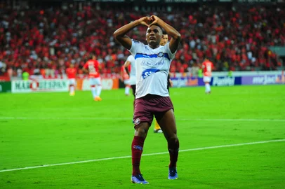 PORTO ALEGRE, RS, BRASIL, 26/03/2023. Internacional x Caxias, jogo da volta da semifinal do Campeonato Gaúcho (Gauchão 2023) e realizado no estádio Beira-Rio. (Porthus Junior/Agência RBS)<!-- NICAID(15386005) -->