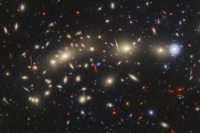 Jose M. Diego/Jordan C. J. D'Silva/Anton M. Koekemoer/Jake Summers/Rogier Windhorst/Haojing Yan / NASA/ESA/CSA/STScI/Divulgação