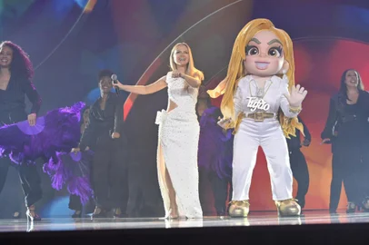 The Masked Singer Brasil<!-- NICAID(15893038) -->