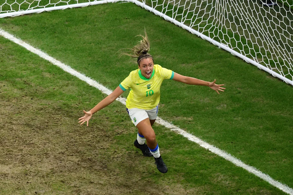 Metade das convocadas para a Seleção Feminina tem passagem pela dupla Gre-Nal