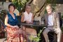 Diana Hardcastle, Celia Imrie, and Ronald Pickup in O Exótico Hotel Marigold (2011)<!-- NICAID(15590860) -->
