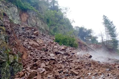 Detonação de rochas na ERS-129