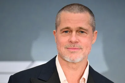 US actor Brad Pitt attends the world premiere of "F1" at Times Square in New York on June 16, 2025. (Photo by ANGELA WEISS / AFP)<!-- NICAID(16067488) -->