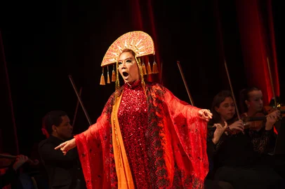 Eiko Senda, cantora de ópera e uma das líderes da CORS, a Companhia de Ópera do Rio Grande do Sul<!-- NICAID(15975373) -->