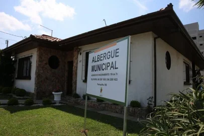 Farroupilha amplia atendimento para pessoas em situação de rua durante o inverno. Albergue do município funciona durante todo o dia e oferecerá almoço para os usuários do serviço.<!-- NICAID(15465261) -->