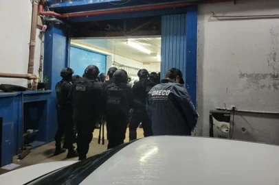 Oito pessoas são presas após operação do MP em seis cidades gaúchas<!-- NICAID(15776048) -->