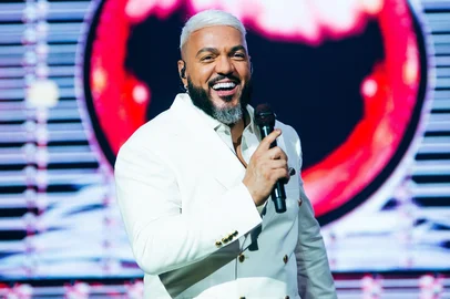 Belo<!-- NICAID(16014485) -->