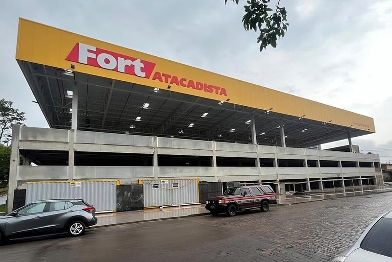 Fort Atacadista de Caxias do Sul<!-- NICAID(15610769) -->