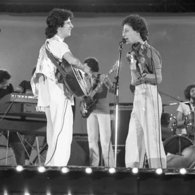 Show de  Kleiton & Kledir no "Canta Brasil II", em 1982.-#ENVELOPE: 2836<!-- NICAID(14676348) -->