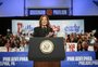 Kamala Harris faz campanha na Filadélfia e pede que eleitores votem antecipadamente