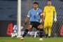 Uruguay's forward Luis Suarez eyes the ball during the 2026 FIFA World Cup South American qualification football match between Uruguay and Bolivia at the Centenario Stadium in Montevideo on November 21, 2023. (Photo by DANTE FERNANDEZ / AFP)Editoria: SPOLocal: MontevideoIndexador: DANTE FERNANDEZSecao: soccerFonte: AFPFotógrafo: STR<!-- NICAID(15604934) -->