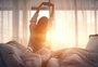 Mais foco, bom humor e autoconfiança: como o orgasmo matinal pode trazer benefícios para a saúde feminina