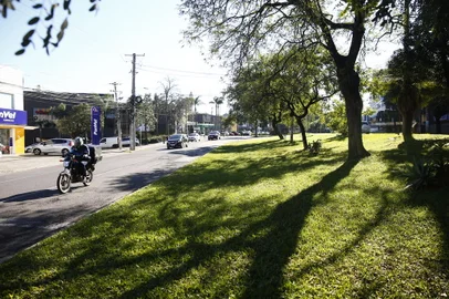 projeto de obra de compensação da Melnyk prevê ciclovia de 800m na av wenseslau escobar<!-- NICAID(15802296) -->