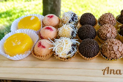 Doces da confeiteira Ana Scota, de Candelária.<!-- NICAID(16287829) -->