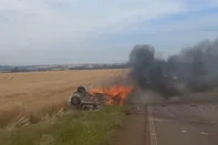 Pai e filho morrem após colisão com caminhão na RS-142 entre Não-Me-Toque e Victor Graeff <!-- NICAID(16165738) -->