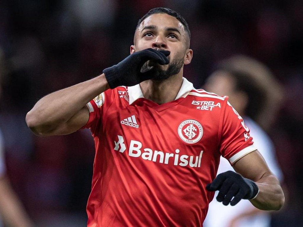 NO VERDÃO? Jornalista informa a situação de Wanderson com o alviverde