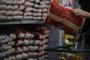 CAXIAS DO SUL, RS, BRASIL, 07/01/2021 - Oleo de soja e arroz foram os produtos das cesta básica quqe mais aumentaram de preço durante a pandemia do novo coronavírus. (Marcelo Casagrande/Agência RBS)<!-- NICAID(14685608) -->