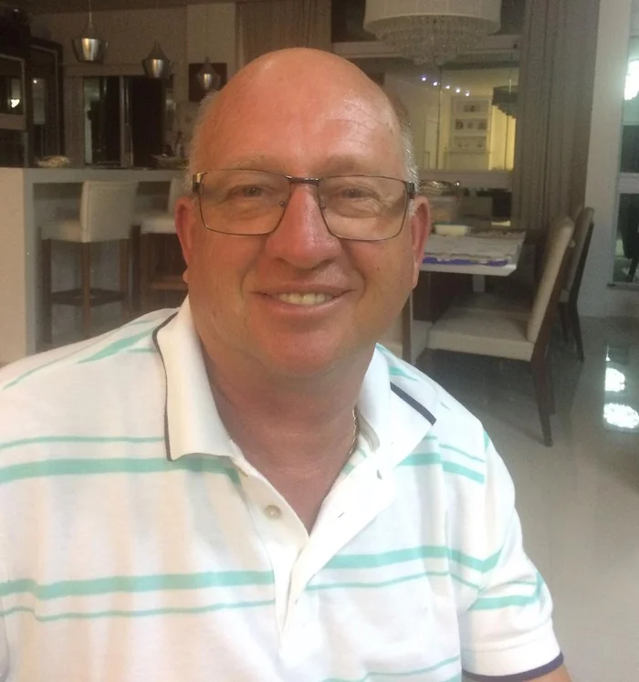 Ademir Envall / Facebook / Reprodução