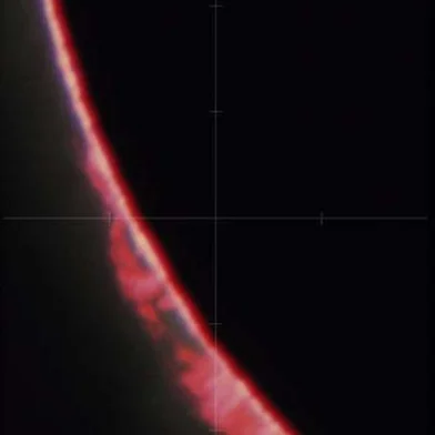 Já imaginou ver como estavam as estrelas ou astros no dia em que você nasceu ou em alguma data especial? Desde 1995, a Agência Espacial Norte-Americana (NASA), compartilha a “Foto Astronômica do Dia”, com registros diretamente dos diferentes pontos do imenso espaço.<!-- NICAID(15612466) -->