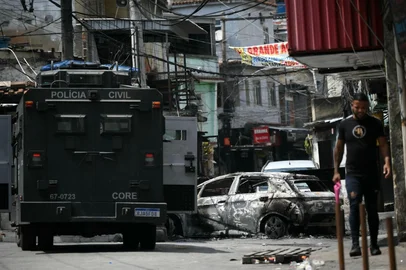 Megaoperação no Rio de Janeiro deixa mais de 60 mortos<!-- NICAID(16155729) -->