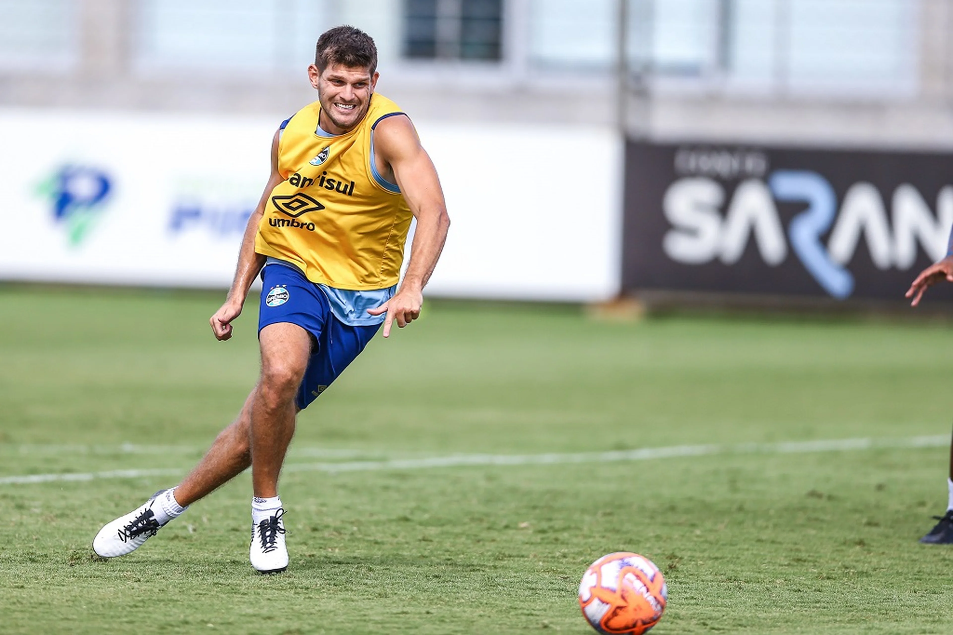 Lucas Uebel / Grêmio/Divulgação/Grêmio/Divulgação