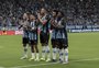 Em jogo com grave lesão de Marlon, Grêmio vence o Vitória e se aproxima do G-4 do Brasileirão