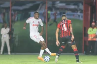 SALVADOR, BA, BRASIL, 05-11-2025: Vitória vs Internacional. O duelo é válido pela 32ª rodada do Campeonato Brasileiro. Foto: Ricardo Duarte/SC Internacional/DivulgaçãoIndexador: ricardo duarte<!-- NICAID(16161688) -->