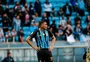 Carlos Vinícius reconhece erros depois de mais uma derrota do Grêmio: "Faltou um pouco de tudo"