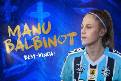 O Grêmio anuncia o primeiro reforço para as Gurias Gremistas para a próxima temporada. A atleta Manu Balbinot, de 20 anos, chega para compor o elenco feminino profissional e ser mais uma opção para o meio-campo tricolor. A atleta assina contrato com o Clube, até dezembro, com vínculo por dois anos. <!-- NICAID(15317503) -->