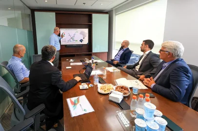 Governador Eduardo Leite em reunião com a Empresa Concessionária de Rodovias do Sul S.A. (Ecosul).<!-- NICAID(15688132) -->