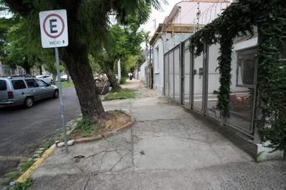 Porto Alegre, RS, Brasil, 23/02/2023 - Rua São Pedro, onde idosa foi morta - Foto: Ronaldo Bernardi/Agência RBS<!-- NICAID(15357535) -->