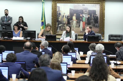 Sessão da Comissão de Constituição e Justiça e de Cidadania (CCJ) da Câmara dos Deputados, em Brasília, que aprovou PEC que pode acabar com aborto legal no Brasil<!-- NICAID(15923117) -->