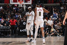 Denver Nuggets v Los Angeles ClippersLOS ANGELES, CA - NOVEMBER 27: Reggie Jackson #7 and Peyton Watson #8 of the Denver Nuggets celebrates during the game against the LA Clippers on November 27, 2023 at Crypto.Com Arena in Los Angeles, California. NOTE TO USER: User expressly acknowledges and agrees that, by downloading and/or using this Photograph, user is consenting to the terms and conditions of the Getty Images License Agreement. Mandatory Copyright Notice: Copyright 2023 NBAE   Andrew D. Bernstein/NBAE via Getty Images/AFP (Photo by ANDREW D. BERNSTEIN / NBAE / Getty Images / Getty Images via AFP)Editoria: SPOLocal: Los AngelesIndexador: ANDREW D. BERNSTEINSecao: basketballFonte: NBAE / Getty ImagesFotógrafo: CONTRIBUTOR<!-- NICAID(15610685) -->