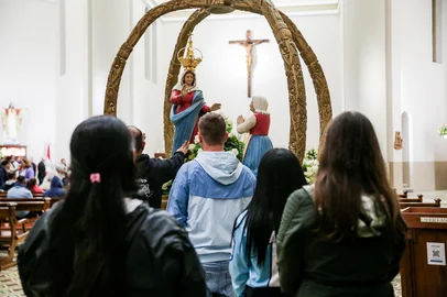 Neimar De Cesero / Agencia RBS 146ª romaria de Caravaggio deve levar 100 mil pessoas ao santuário em Farroupilha a partir deste sábado<!-- NICAID(16045015) -->