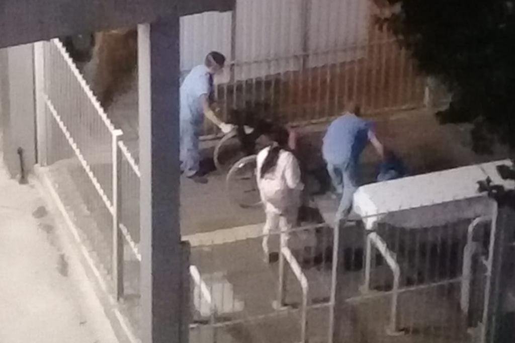 Menina nasce em estacionamento de hospital de Porto Alegre