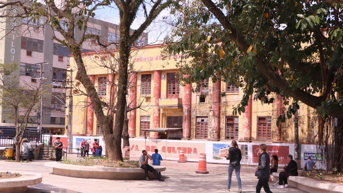 Reforma na Casa de Cultura de Santa Maria