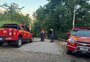 Bombeiros trabalham em tentativa de resgate de mulher desaparecida, em Campestre da Serra