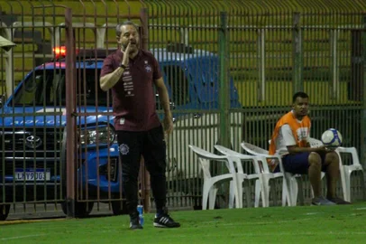 Volta Redonda x Caxias se enfrentaram no Raulino de Oliveira, pela 10ª rodada da Série C.<!-- NICAID(15796194) -->