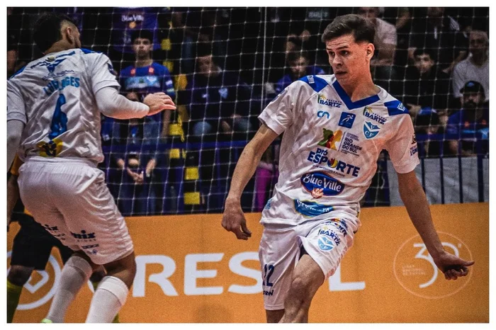 Ricardo Weschenfelder / Vélez Camaquã, divulgação