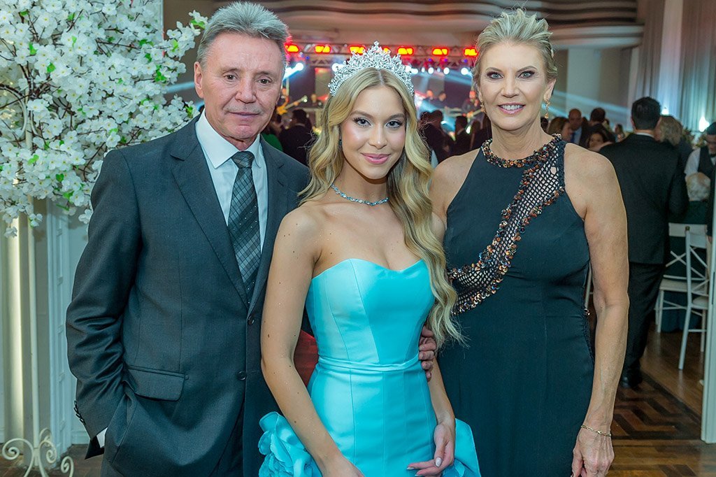 Veja quem brilha na cena social