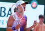 Swiatek despacha campeã do US Open e garante vaga em sua 4ª final em Roland Garros