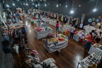 Bazar Solidário Associação Criança Feliz