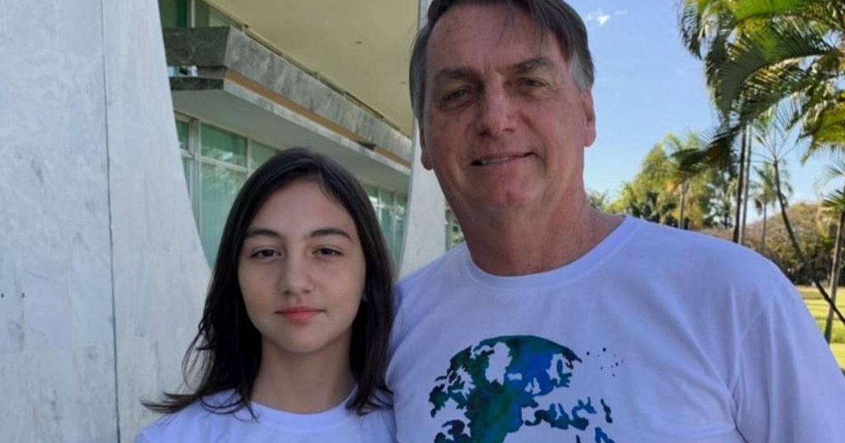 Filha de Bolsonaro entrará em colégio sem passar por seleção