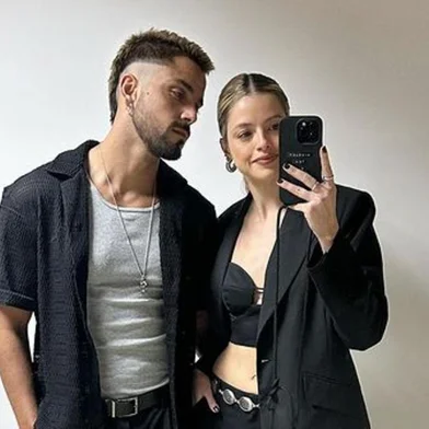 Agatha Moreira fala sobre bissexualidade de Rodrigo Simas: "Lido superbem"<!-- NICAID(15472199) -->