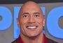 Dwayne Johnson, o The Rock, pede correção na cor da pele de estátua de cera dele