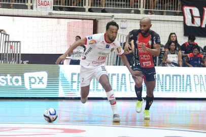 Atlântico disputou a final da Supercopa de Futsal contra o Joinville, na cidade catarinense. Duelo valia vaga na Libertadores da modalidade.<!-- NICAID(15987103) -->