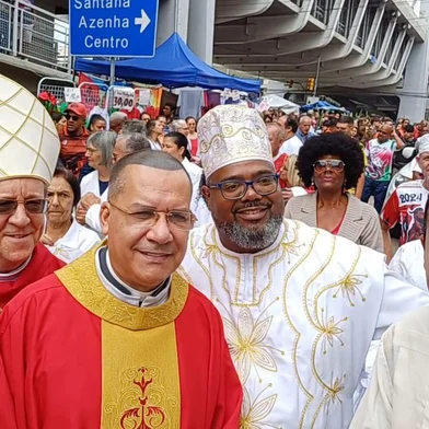 Festejos de São Jorge uniu católicos e membros de religiões de matriz africana em Porto Alegre <!-- NICAID(15747370) -->