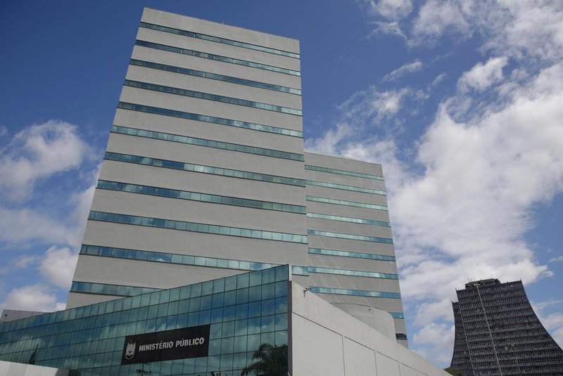 PORTO ALEGRE, RS, BRASIL,  12/11/2021- Opções de fotos verticais e horizontais da sede do Ministério Público de Porto Alegre para matéria sobre criação do CyberGaeco. Foto: Mateus Bruxel / Agência RBSIndexador: Mateus Bruxel<!-- NICAID(14939284) -->