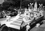Escola Municipal de Belas Artes nas Festas da Uva dos anos 1960