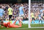 Haaland encerra jejum no Inglês e leva o Manchester City à liderança